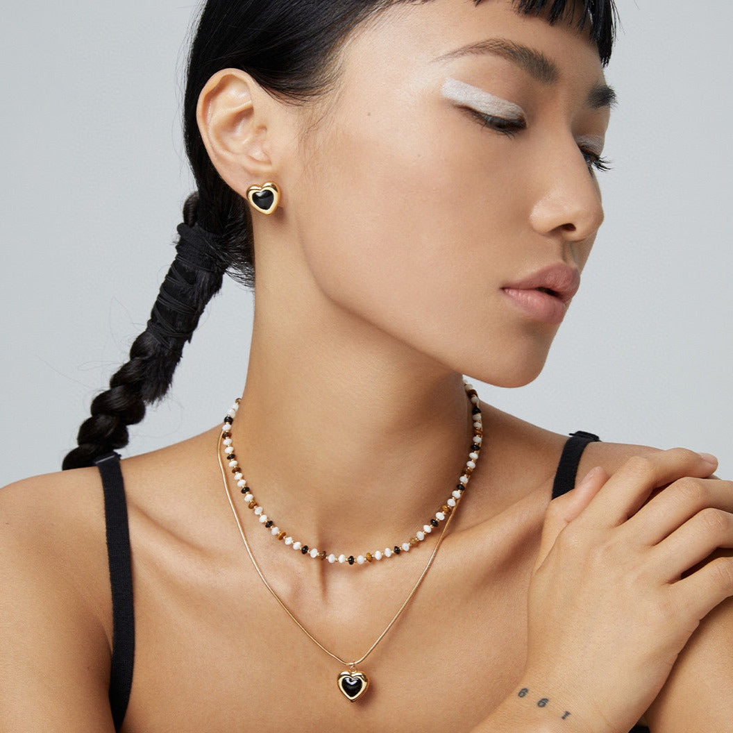 Black Agate Heart Pendant Necklace -18kGold on Silver
