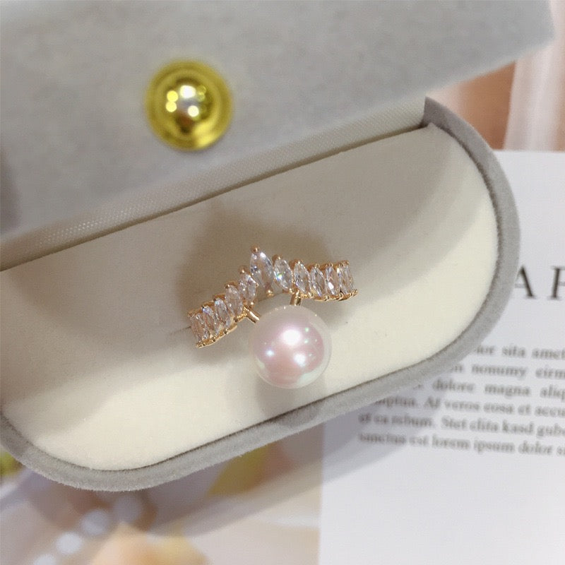 Crown Zircon Freshwater Pearl Ring