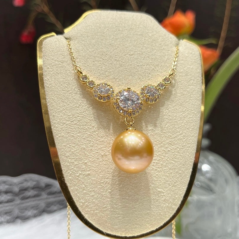 Luxurious Queen Zircon Natural Gold Yellow Pearl Necklace AAA 12-13mm