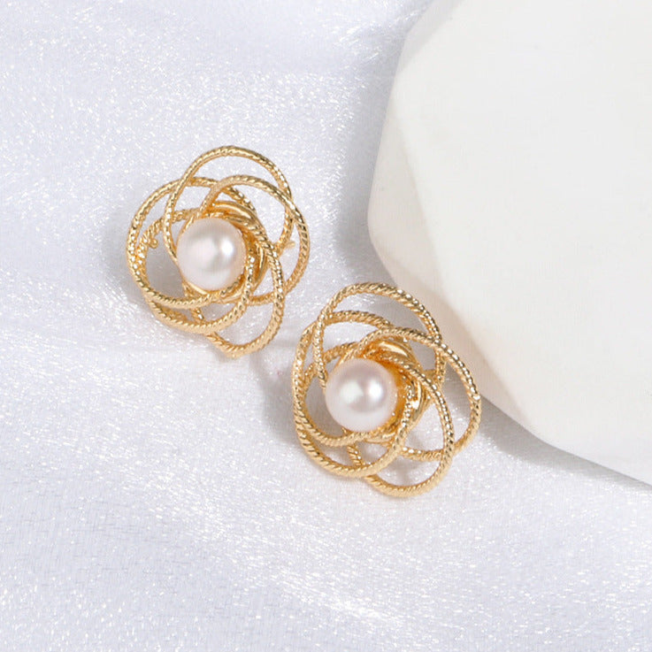 Flower Twisted Petals Pearl Earrings