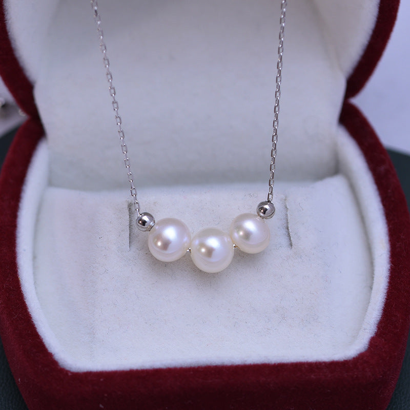 Smile Three 7mm Freshwater Pearl Necklace
