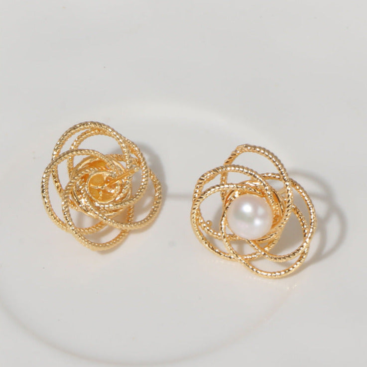 Flower Twisted Petals Pearl Earrings