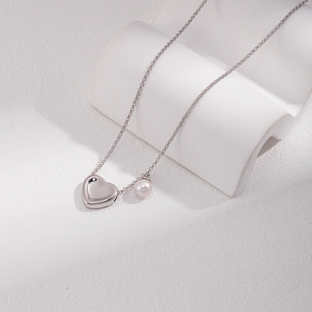 Minimalist Heart with Pearl Necklace -18kGold on Silver