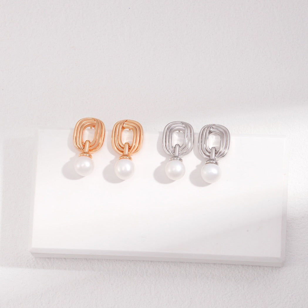 Vintage Oval Lines Pearl Earings -18kGold on Silver