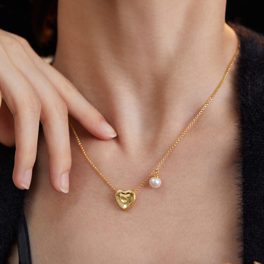 Minimalist Heart with Pearl Necklace -18kGold on Silver