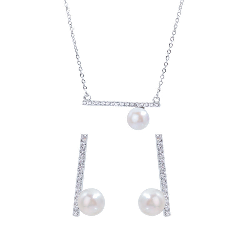 Balance Beam Pearl Stud Earrings