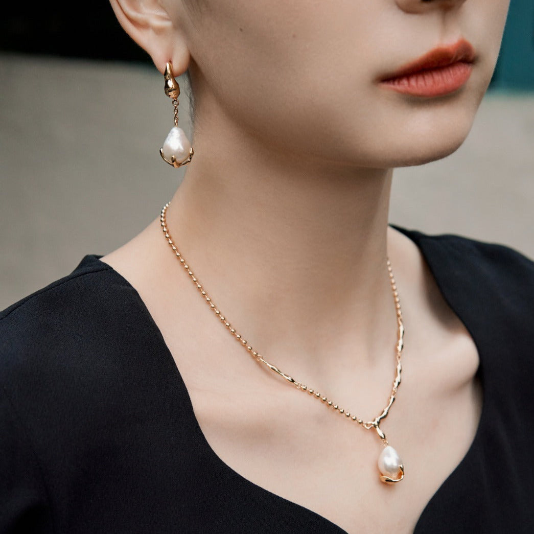 Love Holder Pearl Earings/Necklace- 18kGold Silver