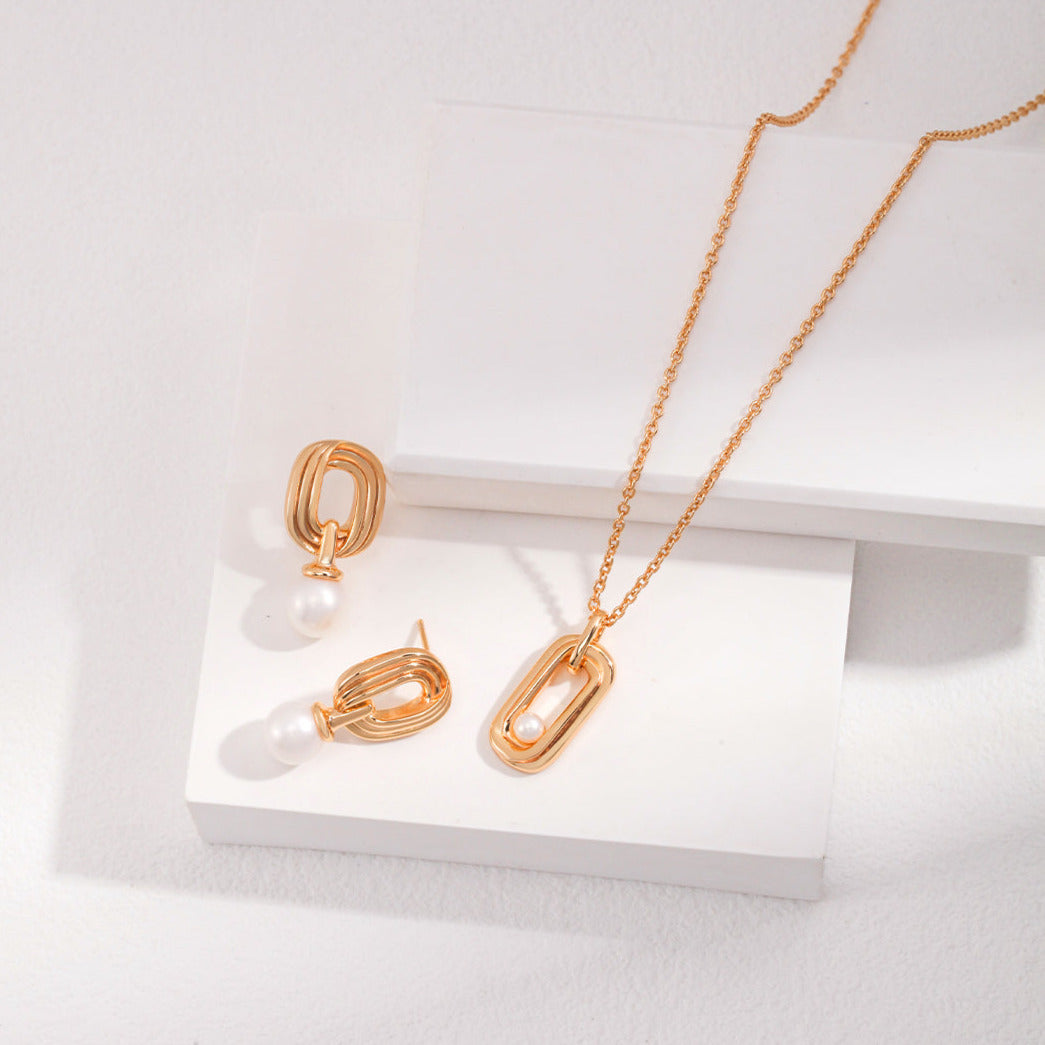 Vintage Oval Lined Pearl Necklace -18kGold on Silver
