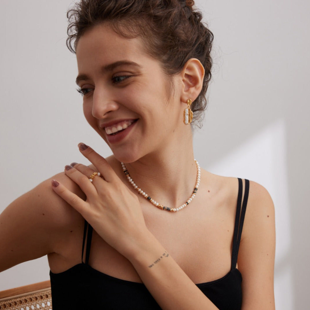 Baroque Pearl and Black Spinel Chocker