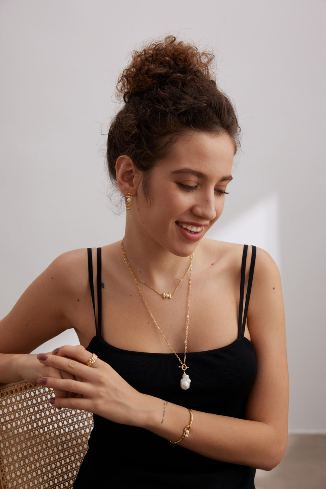 Minimalist H-Shape Pearl Necklace -18kGold on Silver