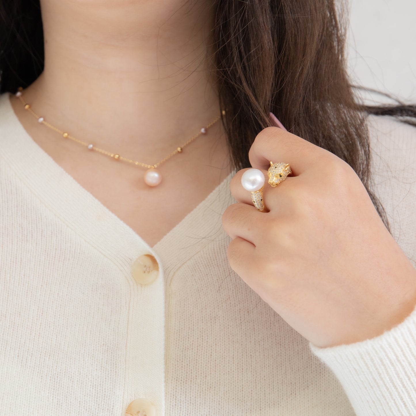 Starry Night Pearl Necklace with Round Pendant