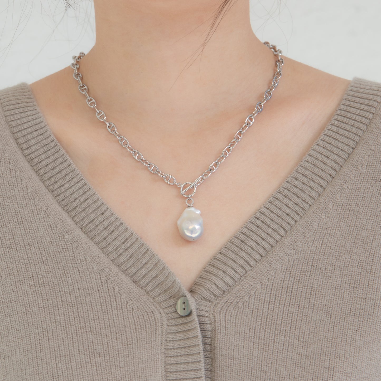 Large Baroque Pearl on Rock-Star Chain Necklace