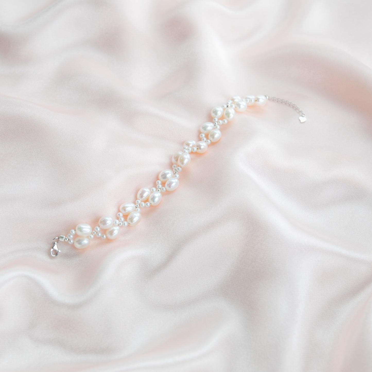 Twist Bridal Oval Pearls Bracelet