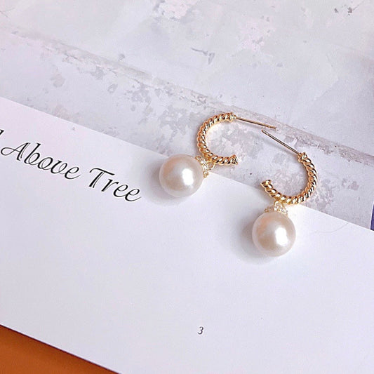 Classic Tiwsted Circle Pearl Earrings