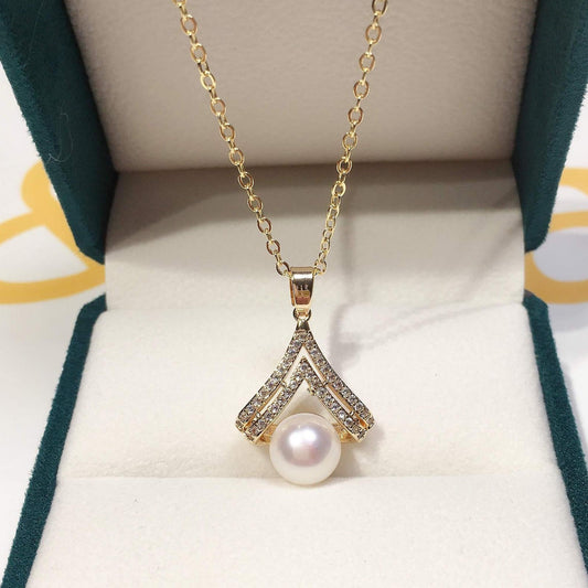 Geometric Triangle Crown Freshwater Pearl Necklace