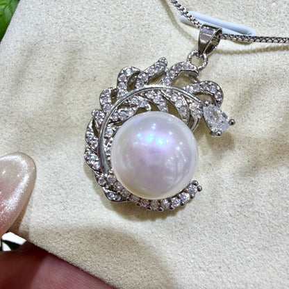 Feather Vintage Pearl Necklace, 11–12mm featuring 11–12mm white freshwater pearl