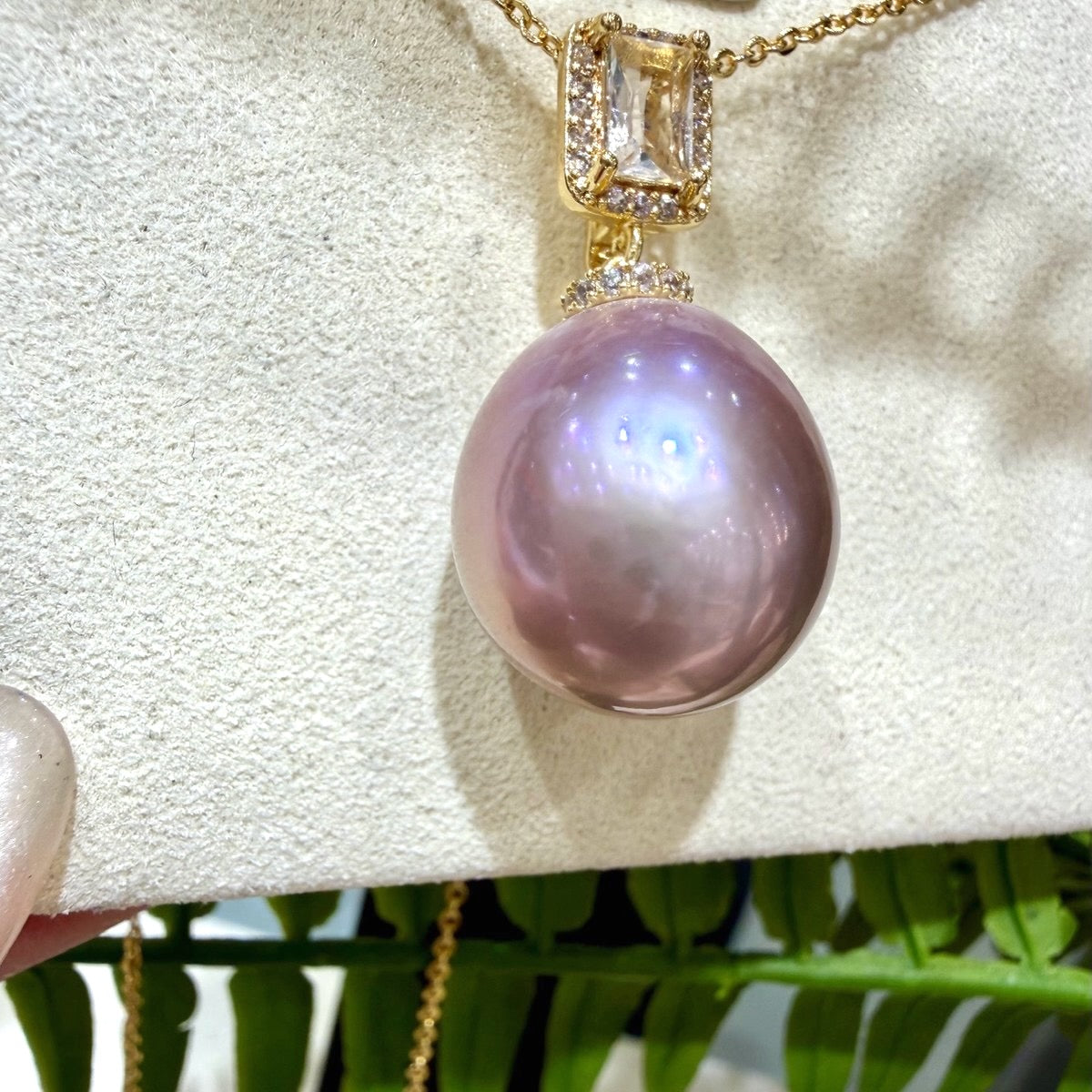 Large Oval Purple Freshwater Pearl Necklace,, 15–16mm featuring 15–16mm pink freshwater pearl