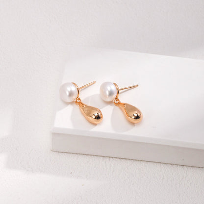 Water Drop Pearl Earring- 18k gold on silver