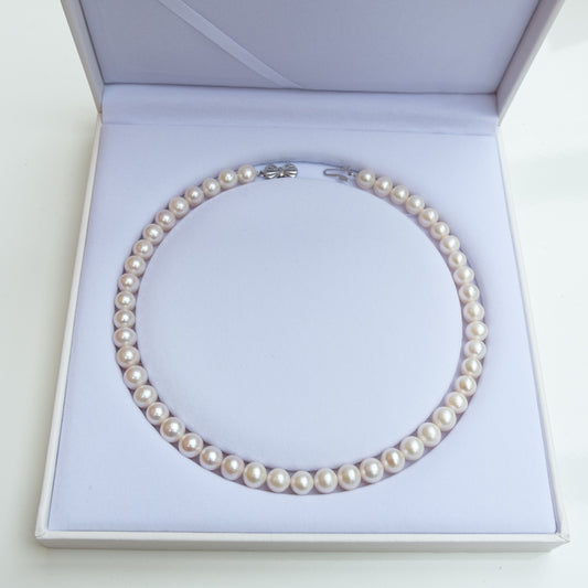 [Simpearl Signature] 9-10mm AAA Round White Pearl Necklace