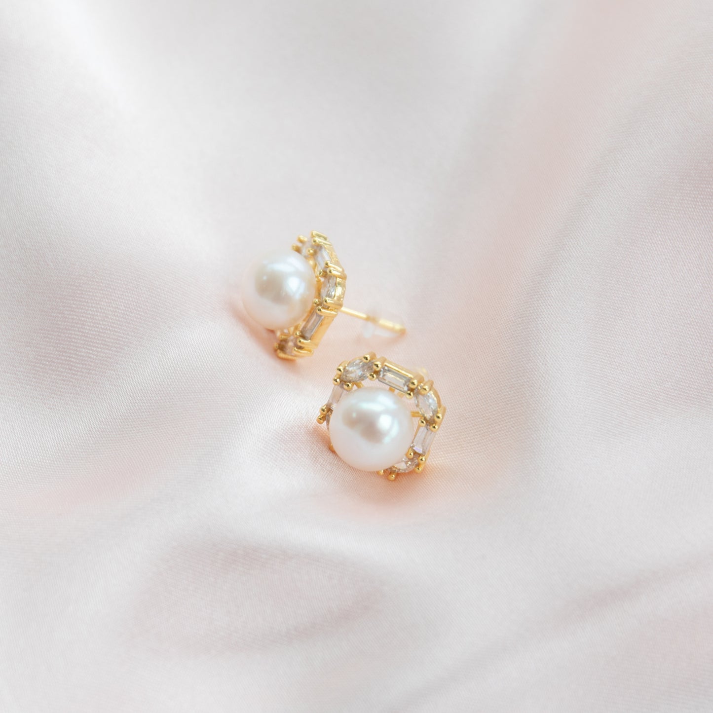 10mm Round Pearls Embed on Square Settings