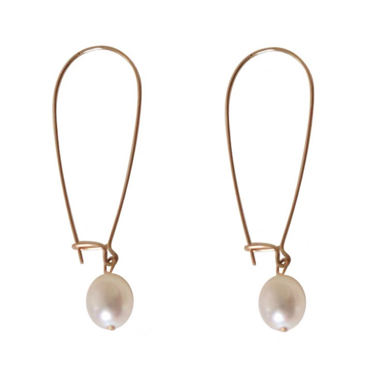 Pearl dangle on Large Hoops Earrings